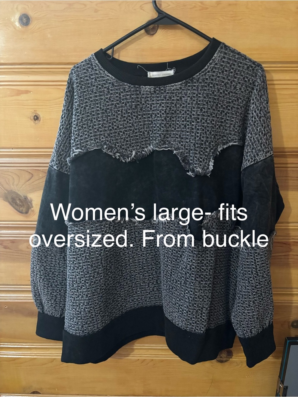 Women's Buckle,Oversized Gray and black Textured Pullover Sweater